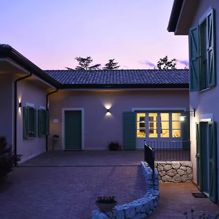 Di Charme Erbadoro